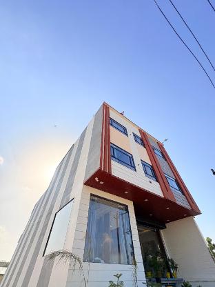 hotel vasudev near toran gate