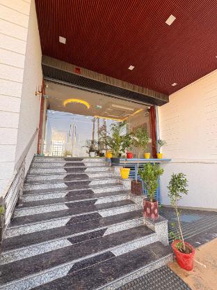 hotel vasudev near toran gate