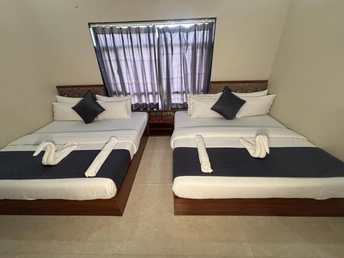 hotel vasudev near toran gate