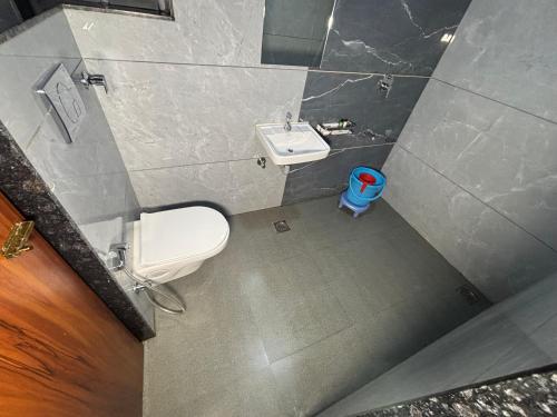 hotel vasudev near toran gate