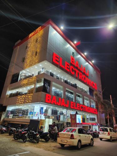 sri vijetha royal hotel