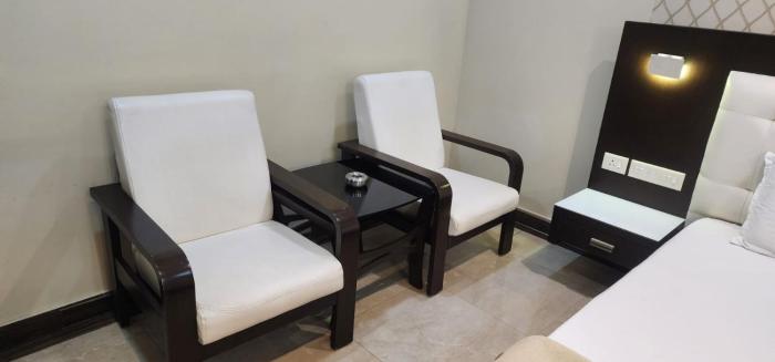 sri vijetha royal hotel