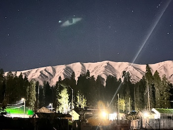 Nagview Cottage Gulmarg,,2 star