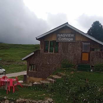 Nagview Cottage Gulmarg,,2 star
