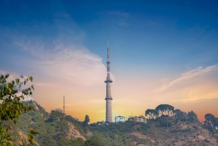 vansathli i near mall road kasauli