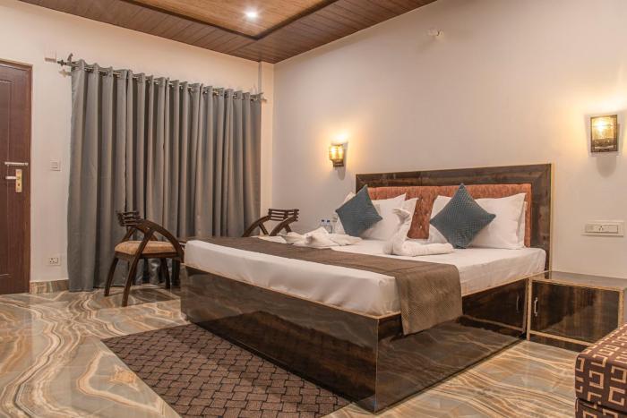 vansathli i near mall road kasauli