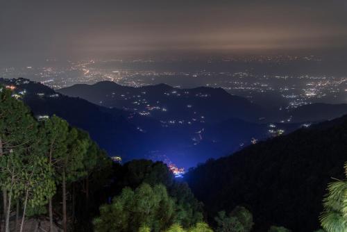 Vansathli I Near Mall Road Kasauli,,3 star