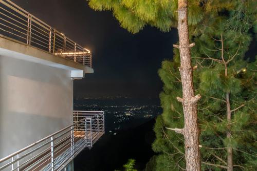 vansathli i near mall road kasauli