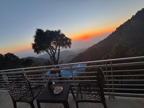 vansathli i near mall road kasauli