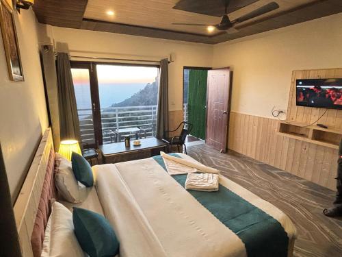 vansathli i near mall road kasauli