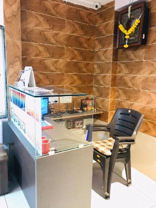 chinmay lodging kolhapur