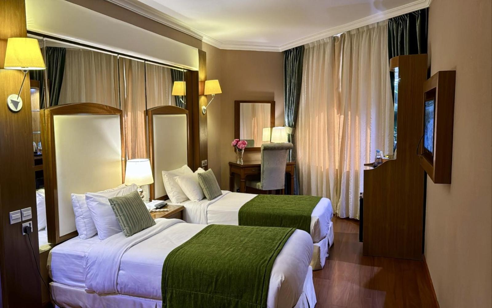 jeddah grand hotel