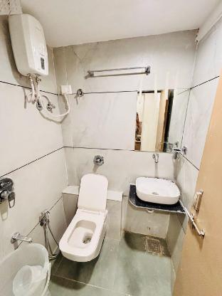 Hotel Royal Square,,5 star