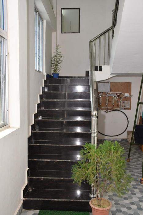 shree ram shabd guest house