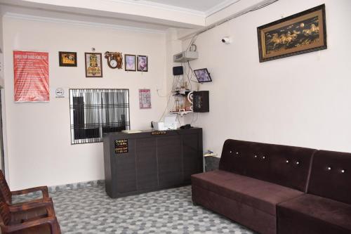 shree ram shabd guest house