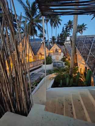 The Beach Club, Varkala,,3 star
