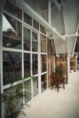 The Beach Club, Varkala,,3 star