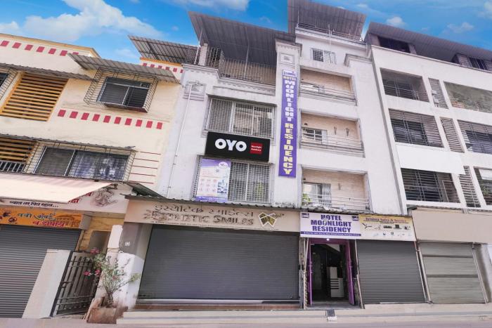 via moonlight residency