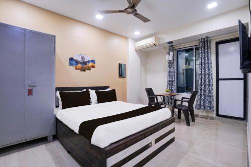 via moonlight residency