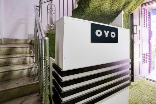 via moonlight residency