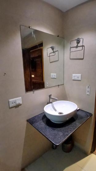 Food Plaza Family Restaurant & Hotel Shreyash Inn,,3 star