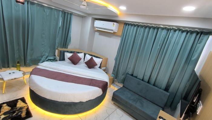 hotel the legend ahmedabad