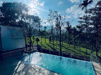 Hayashi Resort,,3 star