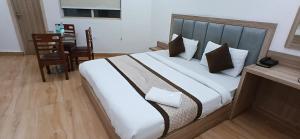 the royal metropolitan hotel igi airport delhi