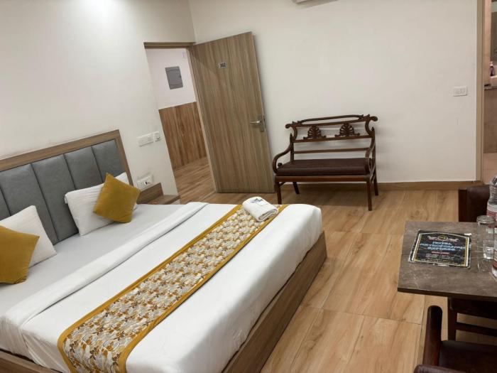 the royal metropolitan hotel igi airport delhi
