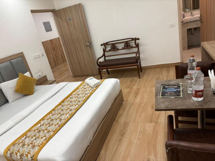 the royal metropolitan hotel igi airport delhi