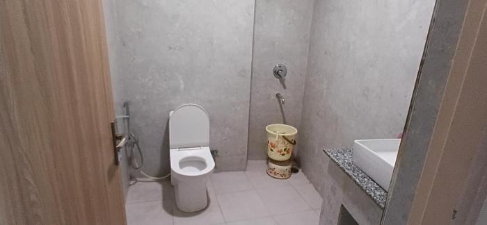 the royal metropolitan hotel igi airport delhi
