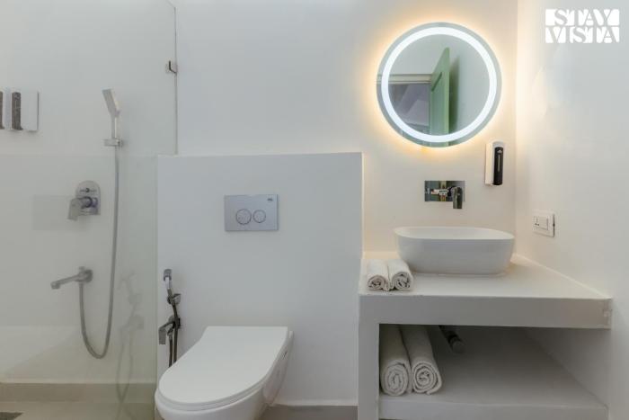 stayvista at suite de emerald