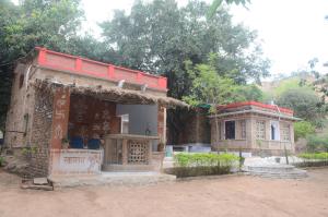 Amraee Rural Resort Craft Village Pranpur,,3 star