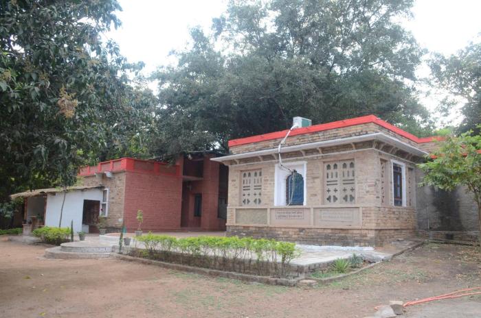 amraee rural resort craft village pranpur