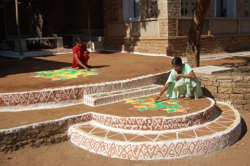 amraee rural resort craft village pranpur