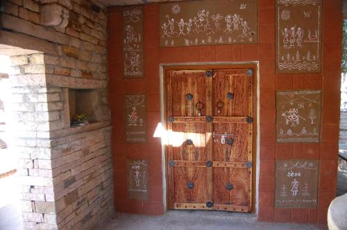 amraee rural resort craft village pranpur