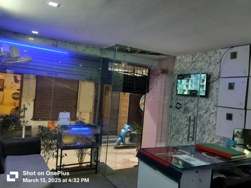 hotel downtown palace