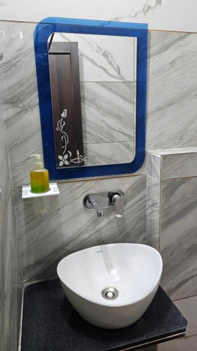 hotel shree ramayanam ayodhya