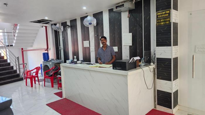 hotel shree ramayanam ayodhya