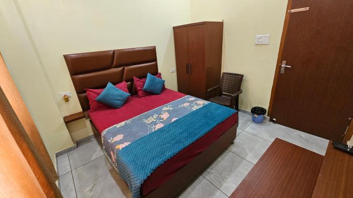 hotel shree ramayanam ayodhya