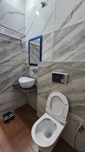 hotel shree ramayanam ayodhya