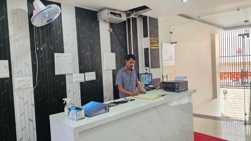 hotel shree ramayanam ayodhya