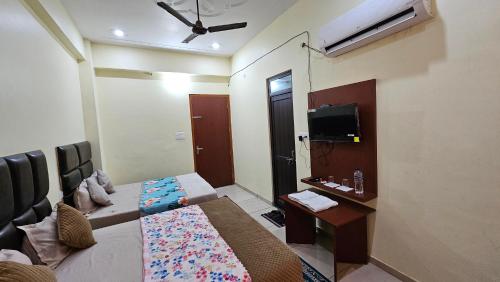 hotel shree ramayanam ayodhya
