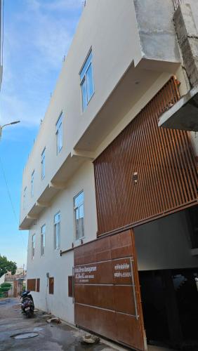 hotel shree ramayanam ayodhya