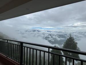 deolo mist a boutique mountain hotel