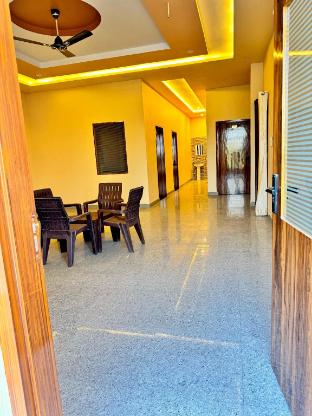 hotel shree radha raman