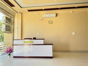 hotel shree radha raman