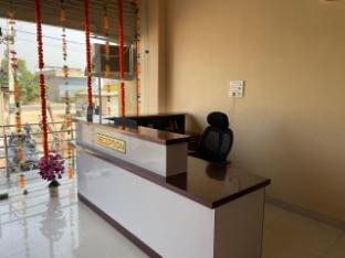 hotel shree radha raman