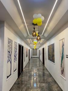 hotel stay well pithampur