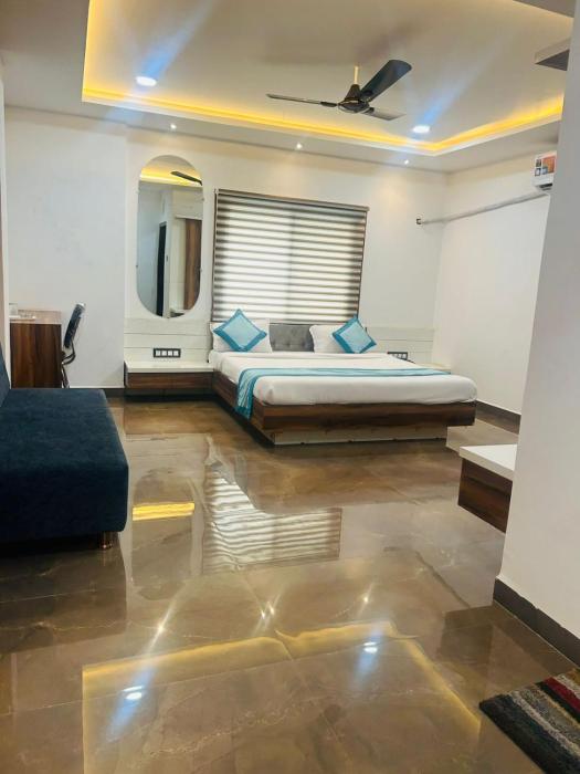 hotel stay well pithampur